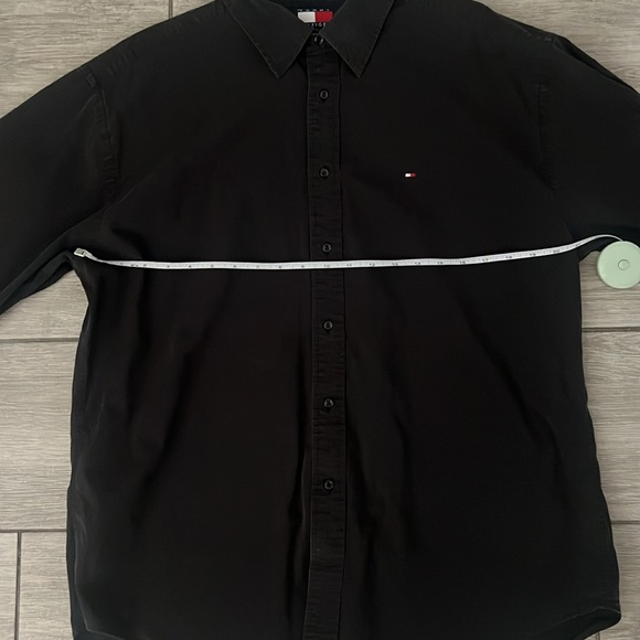 Tommy Hilfiger Washed Black Cotton Button Up Size XL - Picture 5 of 8